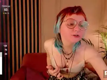 Powderofgun  live sex cam