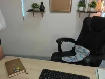 Stefy_cg  live sex cam