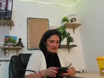 Stefy_cg  live sex cam