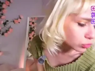 Wow_angel  live sex cam