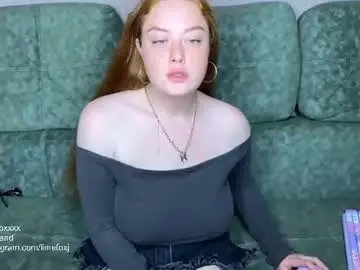 4iki_piki  live sex cam