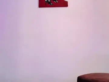 April_bowie  live sex cam