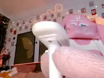 Ayla_hill  live sex cam