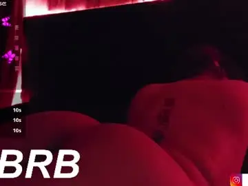 Issa_gg  live sex cam