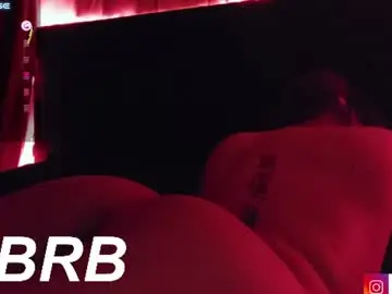Issa_gg  live sex cam