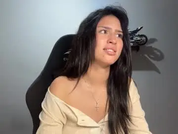 Lovelladonaghe  live sex cam
