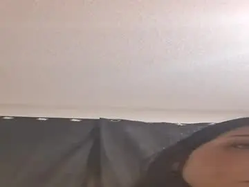 Mariee2500  live sex cam