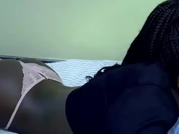 Nelly_love001  live sex cam