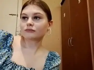 Sundayquicksall  live sex cam