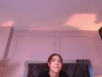 Swmaddy  live sex cam