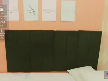 Thickbrunnett  live sex cam