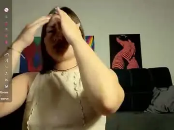 Trixibell  live sex cam