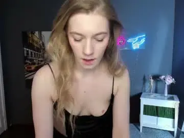 Vanessa__lui  live sex cam