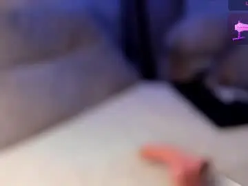 Yourbabynatalie  live sex cam