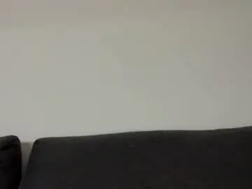 Alliekiever  live sex cam