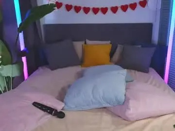 Assolmonet  live sex cam