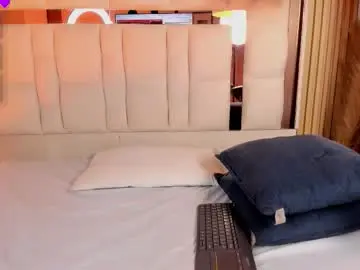 Cataleyabloom_  live sex cam