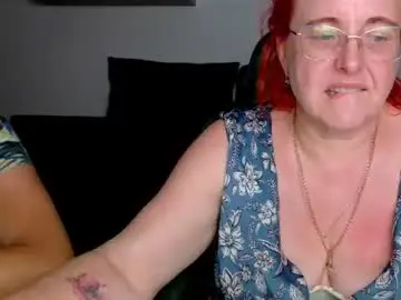 Joannaandneighbour  live sex cam