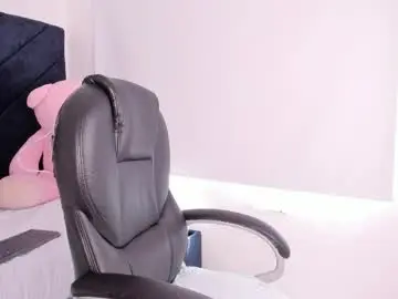 Kitty_rouge  live sex cam