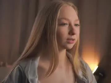 Kyleepassley  live sex cam