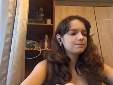 Lonniegoldrup  live sex cam