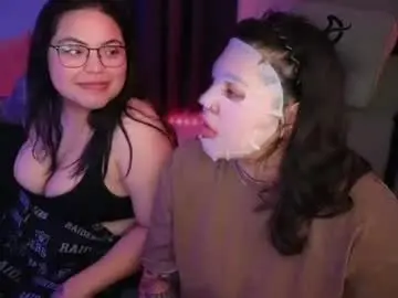 Miacanela_xo  live sex cam
