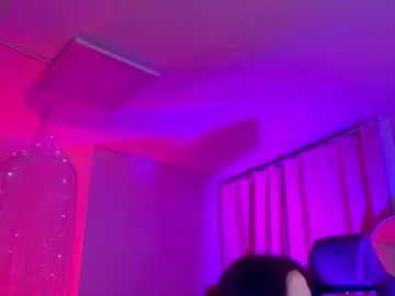 Milastoyne  live sex cam