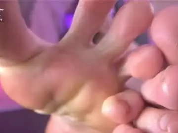 Milastoyne  live sex cam