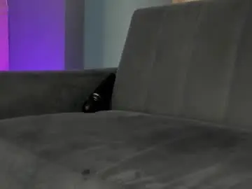 Naomi_hill1  live sex cam