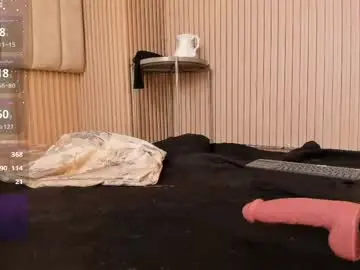 Naomi_hill1  live sex cam