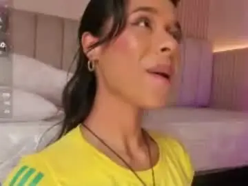Naomi_hill1  live sex cam