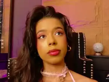 Naomi_hill1  live sex cam