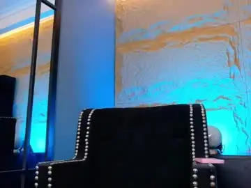 Naomi_hill1  live sex cam