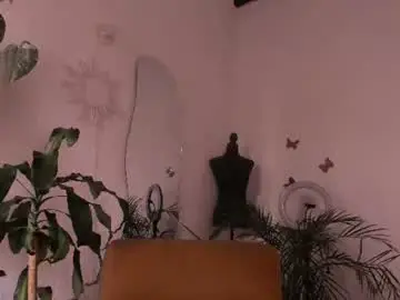 Purple_opal  live sex cam
