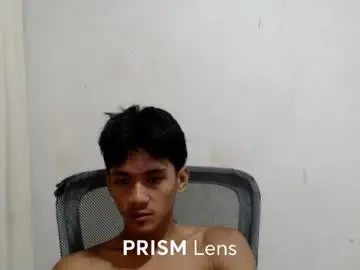 Tisoyplayboy  live sex cam
