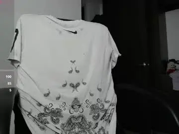 Venelope1  live sex cam