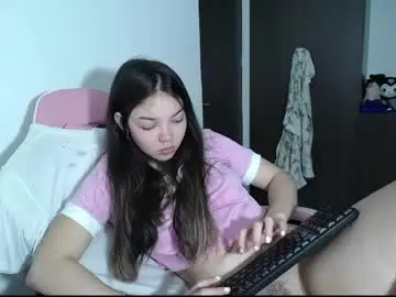 Venelope1  live sex cam