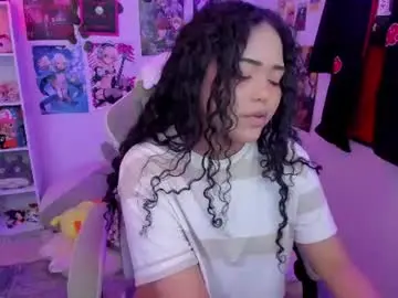 Anyburkee  live sex cam