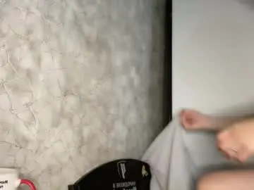 Bralkissy  live sex cam