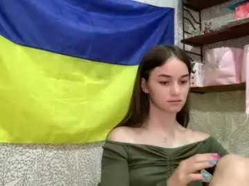 Bralkissy  live sex cam
