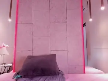 Daphne_courtis  live sex cam