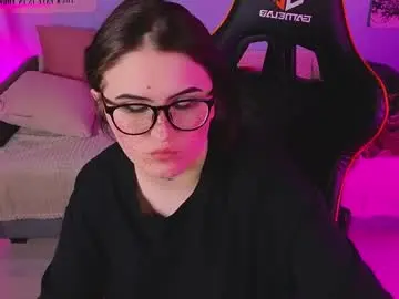 Darksh1ne  live sex cam