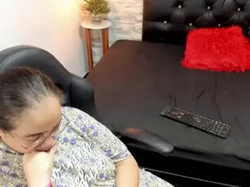 Francesca_bbw  live sex cam