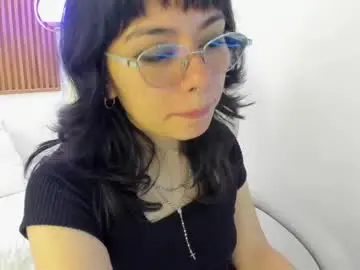 Ghostmila  live sex cam