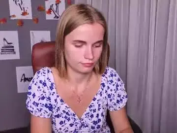 Ritakiskis  live sex cam