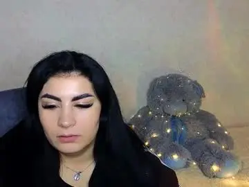 Snickertail  live sex cam