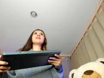 _maaiiaa_  live sex cam