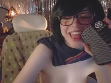 Alaskagrace  live sex cam