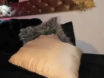 Amelyamann  live sex cam