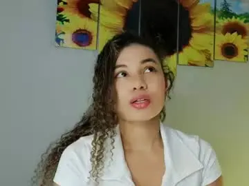 Angie_leonn  live sex cam